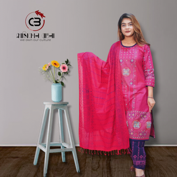 Red color salwar kameez